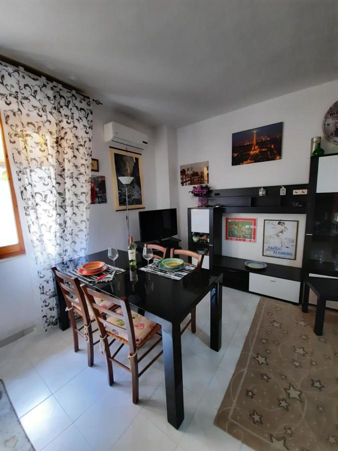 La Casa Di Carmen Apartment อาลเกโร ภายนอก รูปภาพ
